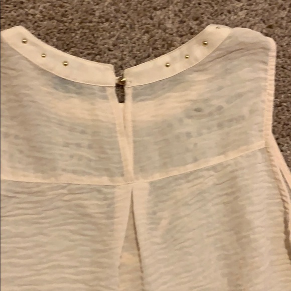 Light pink blouse - Picture 3 of 3